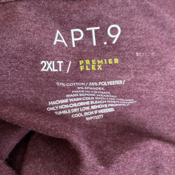 Apt. 9 XXL Tall v-neck, long sleeve top - Picture 4 of 4